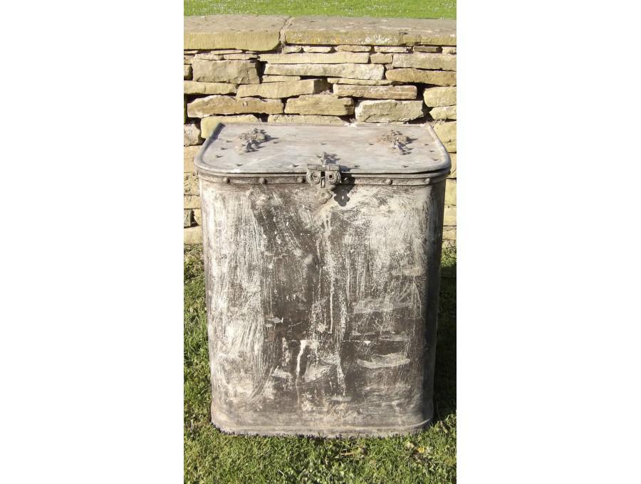 Vintage Galvanised Bin