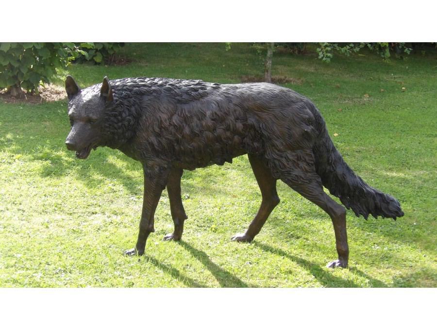 Bronze Wolf