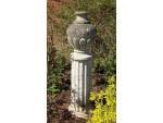 Side view of stone finial 