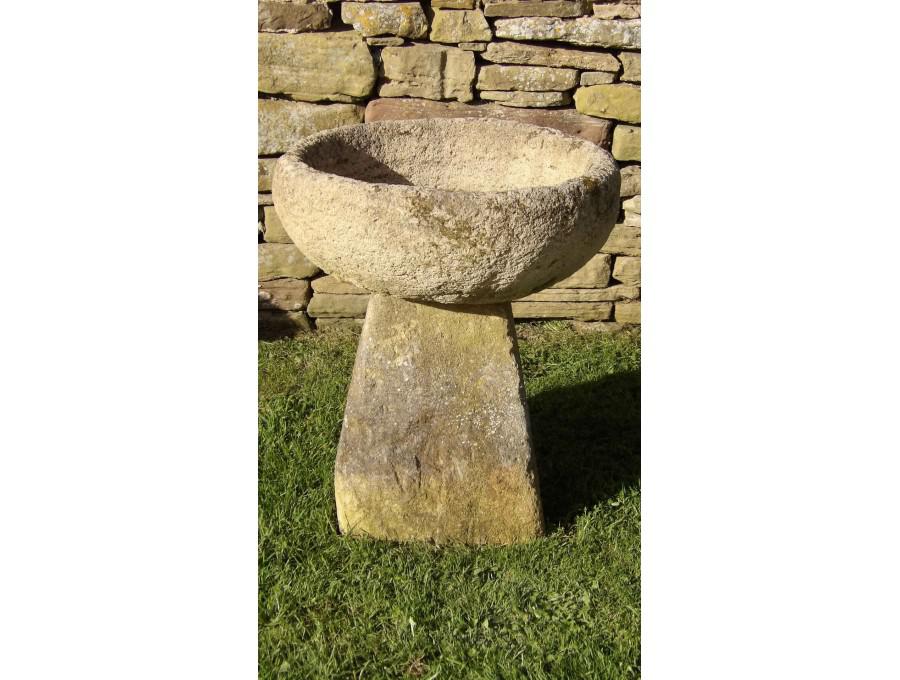 Weathered Garden Round Trough
