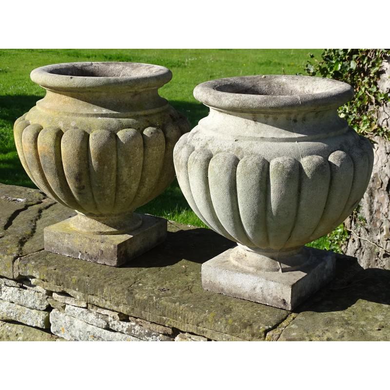 Haddonstone Garden Urns (Pair)