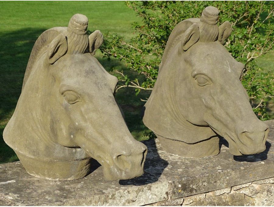 Classical Horses Heads (Pair)