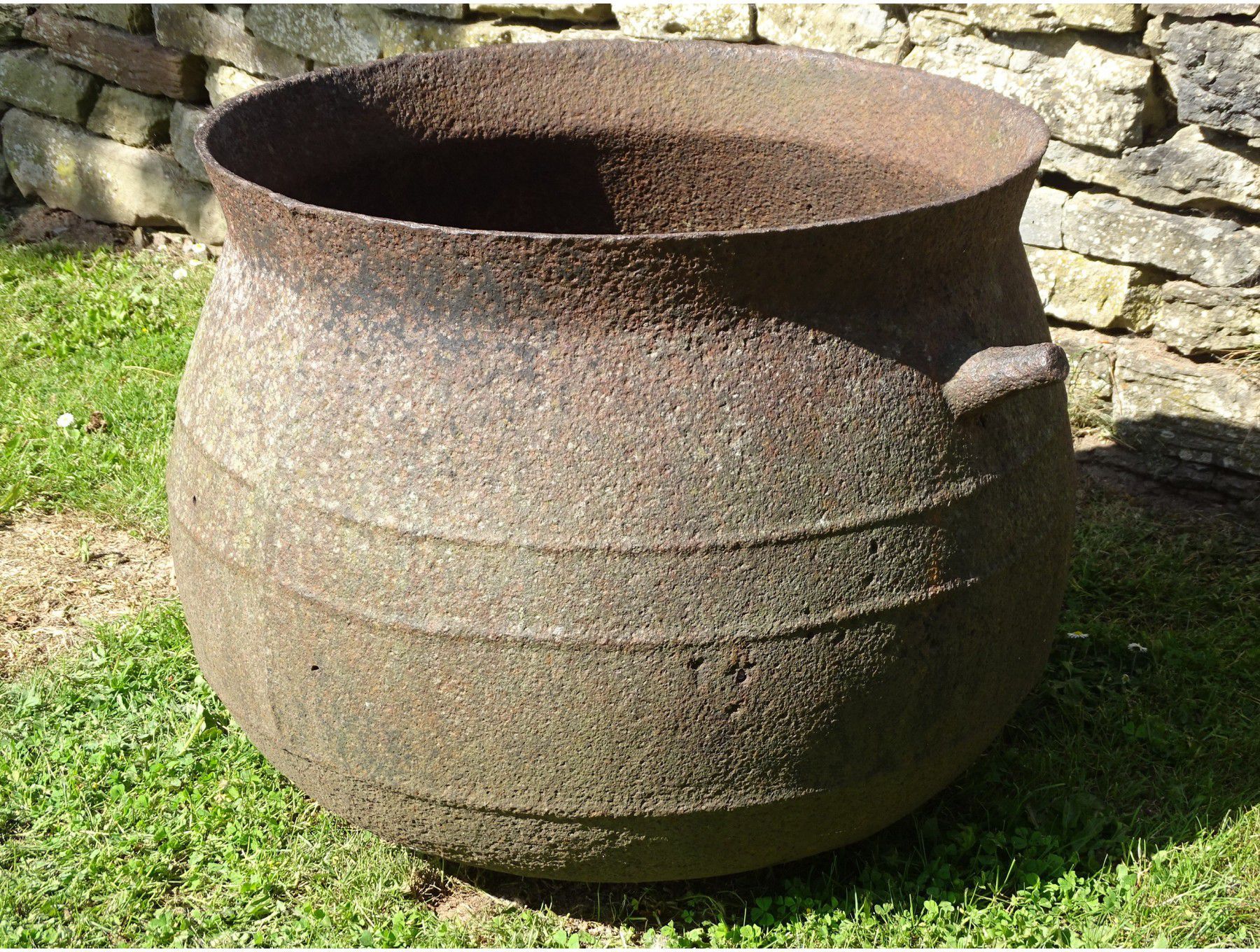 Large Cauldron Planter