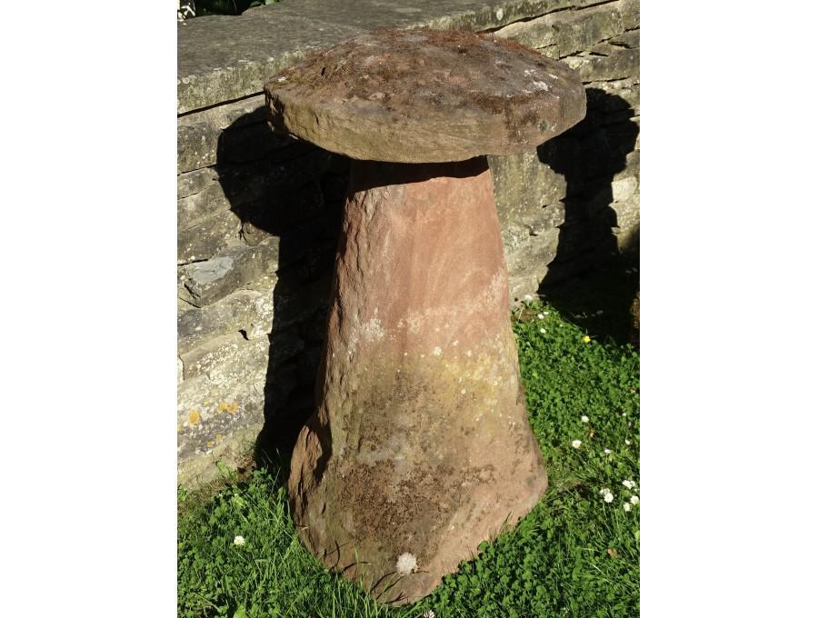 Antique Sandstone Staddlestone