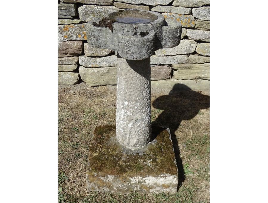 Unusual Vintage Garden Birdbath