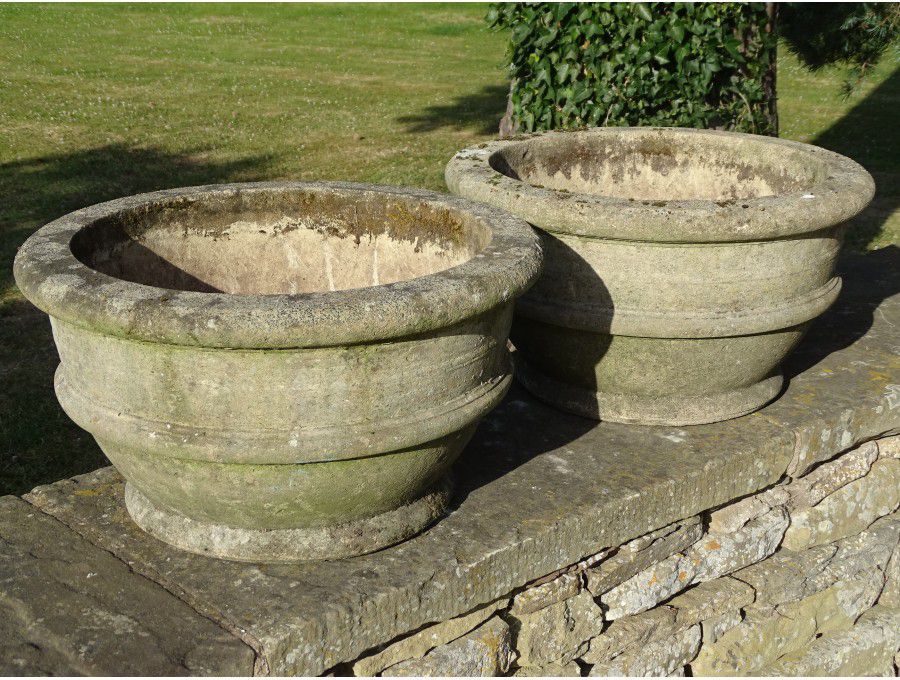 Weathered Ribbed Garden Planters (Pair)