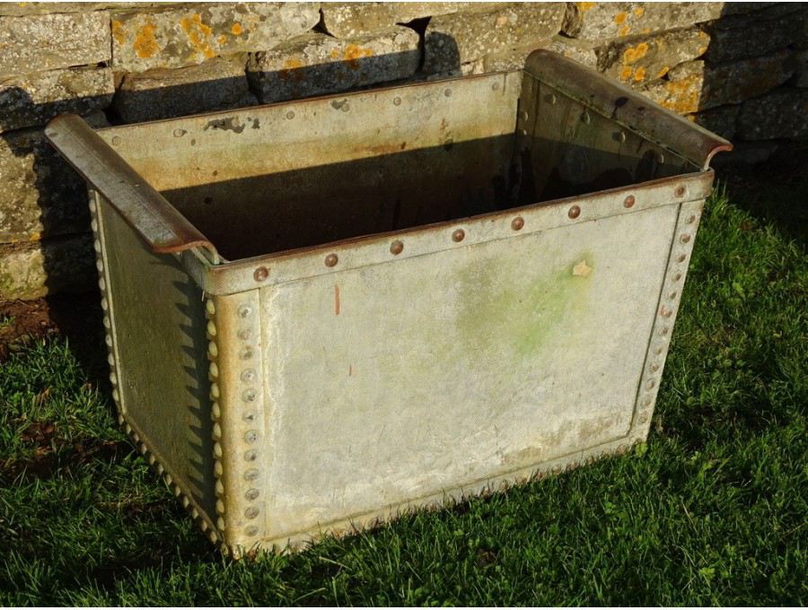 Galvanised Quenching Trough