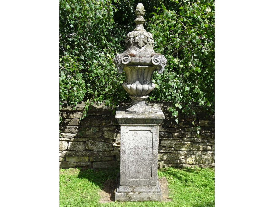 Weathered Finial Urn on Base