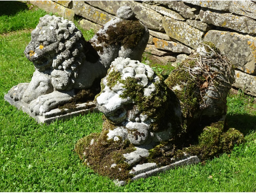 Weathered Crouching Lions (Pair)