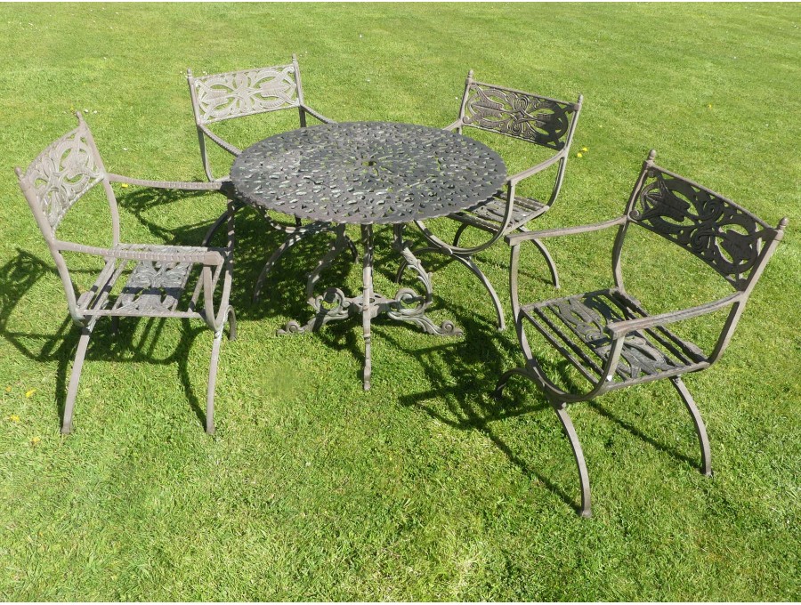 Oxleys Aluminium Dining Set