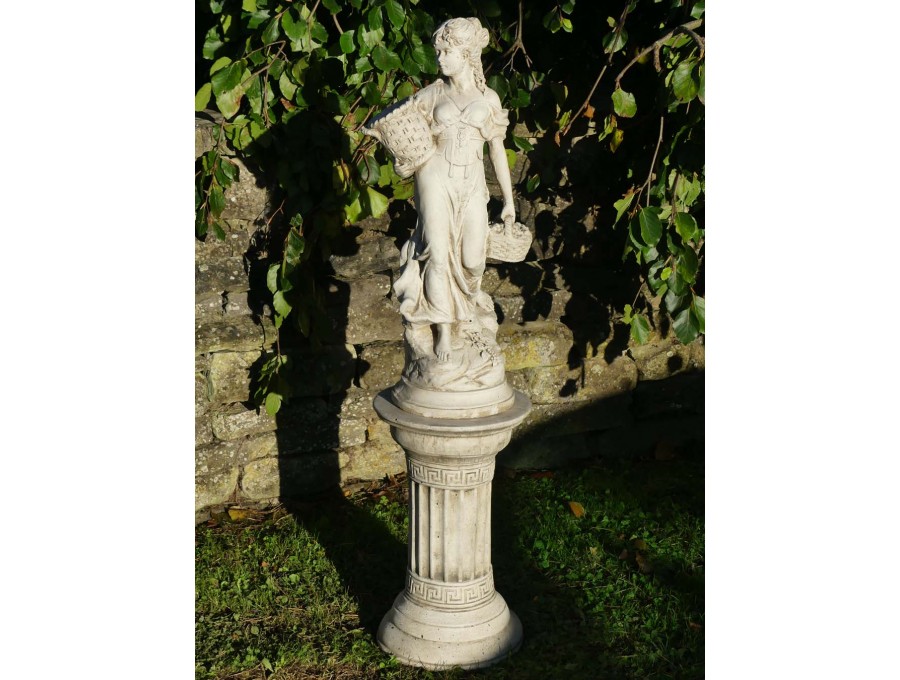 Country Girl on Column