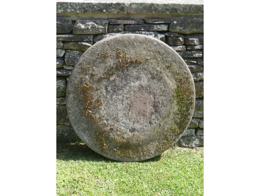 Antique Round Base