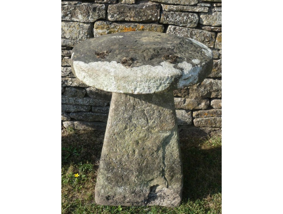 Antique Limestone Staddlestone