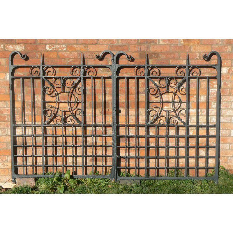 Antique iron gate Holloways Garden Antiques and Ornaments