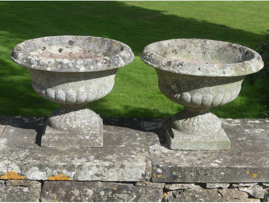 Weathered Garden Urns (Pair)
