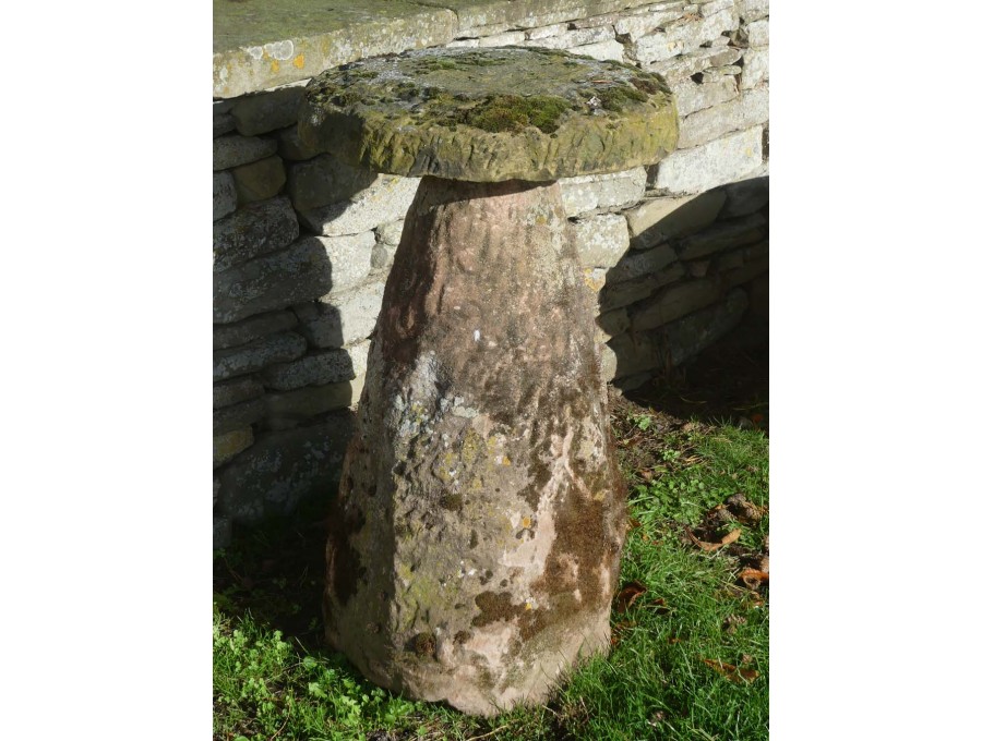 Antique Sandstone Staddlestone