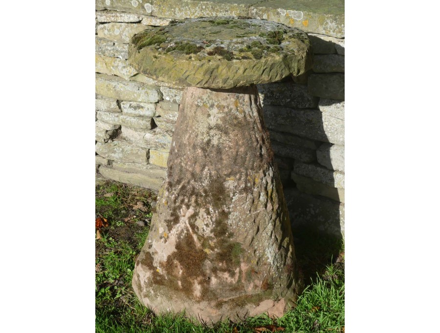 Antique Sandstone Staddlestone