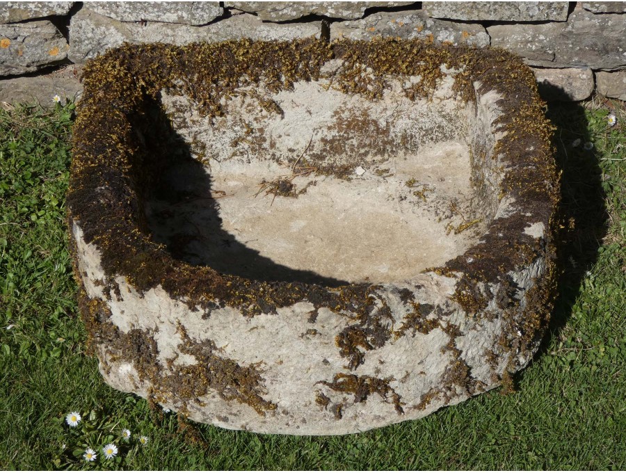 Antique Limestone Bow Fronted Trough